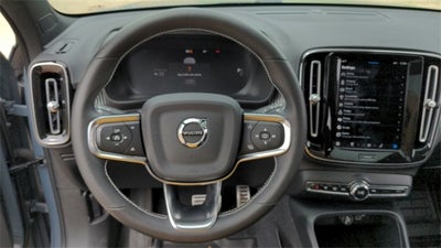 2020 Volvo XC60 T6 Momentum